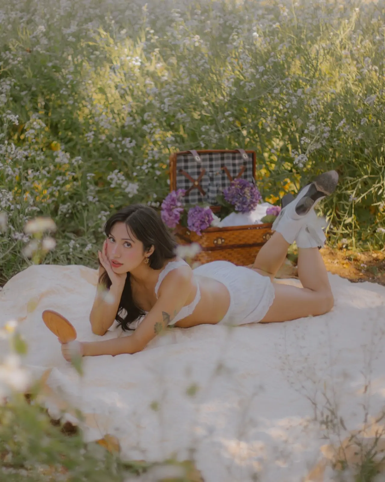 Robin Mae Nude & Lingerie Gallery in Natural Light — 3
