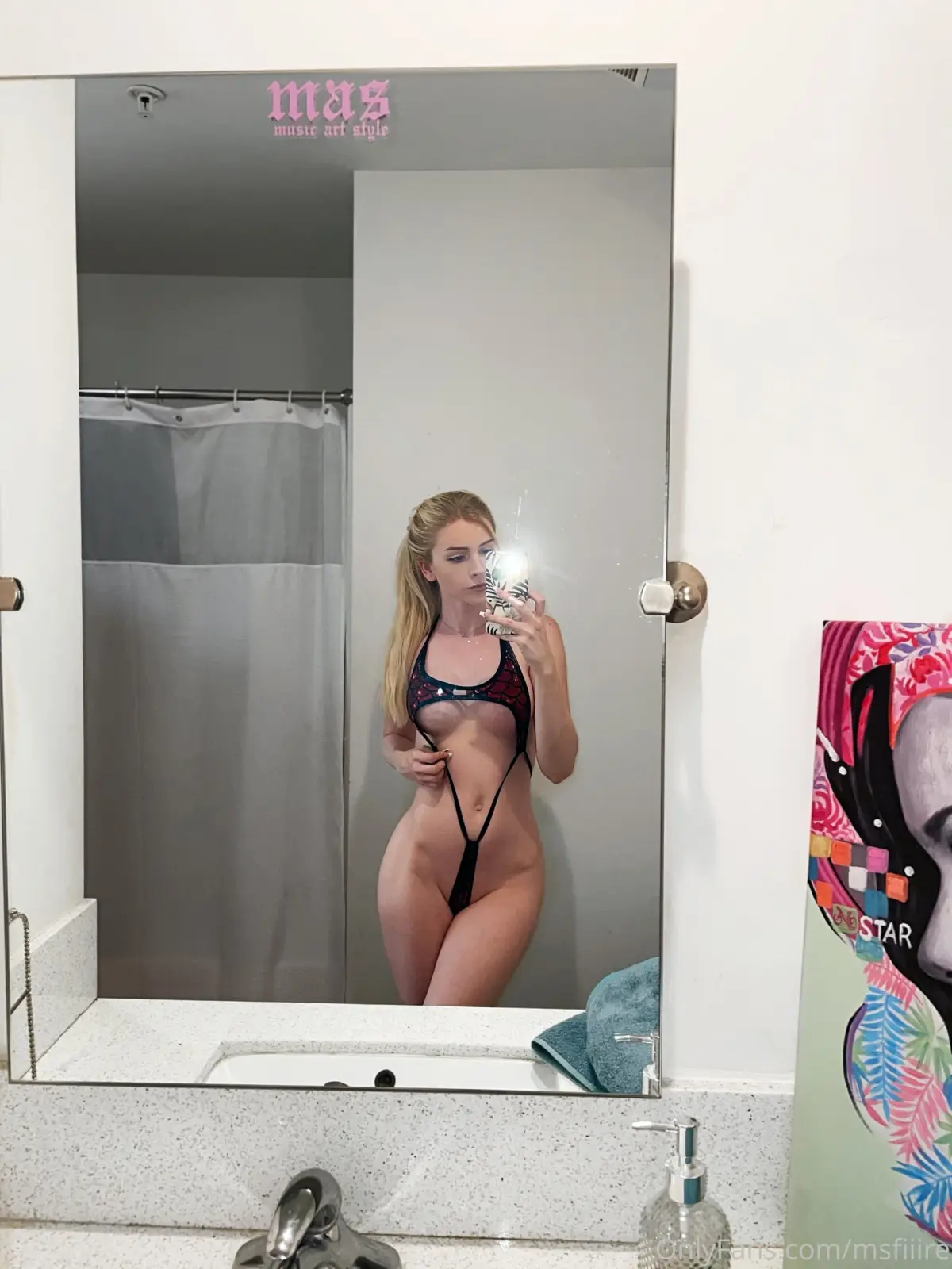 Msfiiire Emily Taylor Blonde Nude Tease — 5