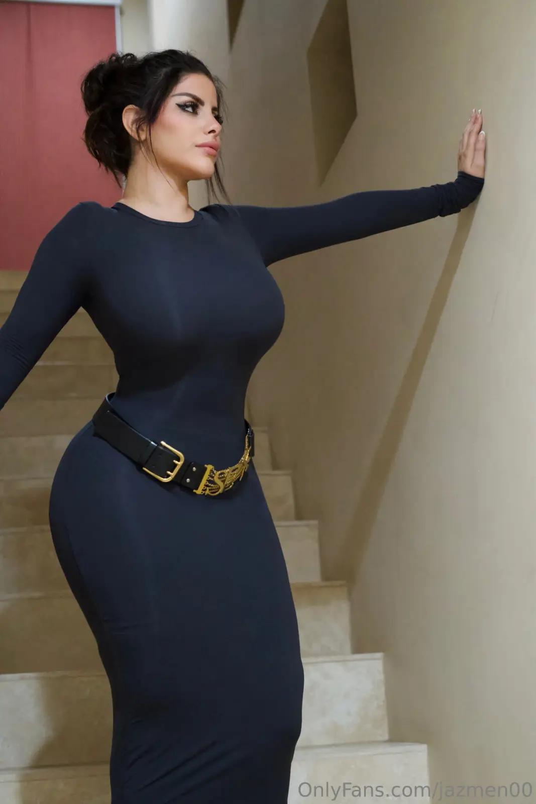 Jazmen00 Curvy Curves in Red Corset & Tight Fits — 2