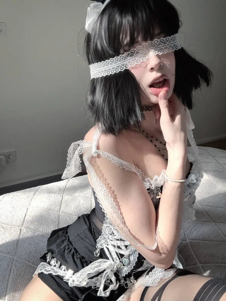 Temikkkk Miku Wig Soles and Maid Foot Spreads — 7
