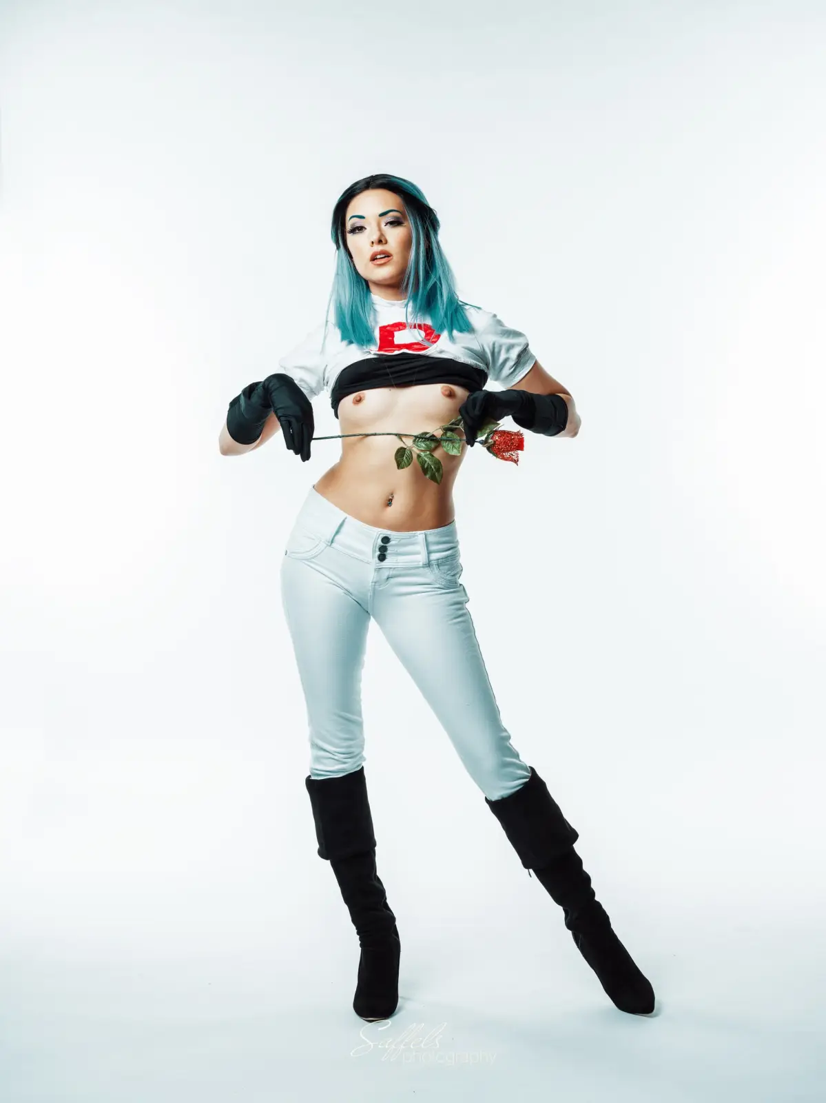 Joanie Brosas Nude in Ahsoka and Beetlejuice Cosplay — 3