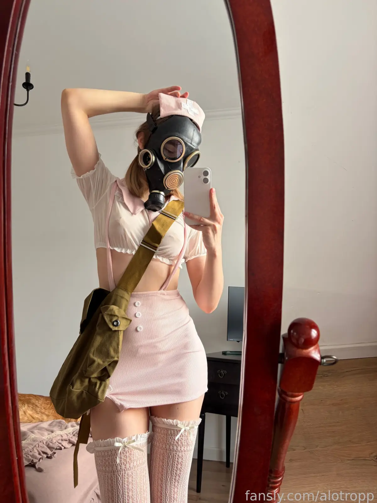 Allotropp Nude Mirror Selfies & Lingerie Tease — 4