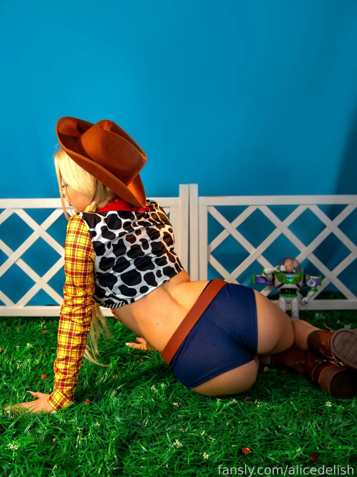 Alice Delish Nurse Cosplay & Nude Car Tease — 5