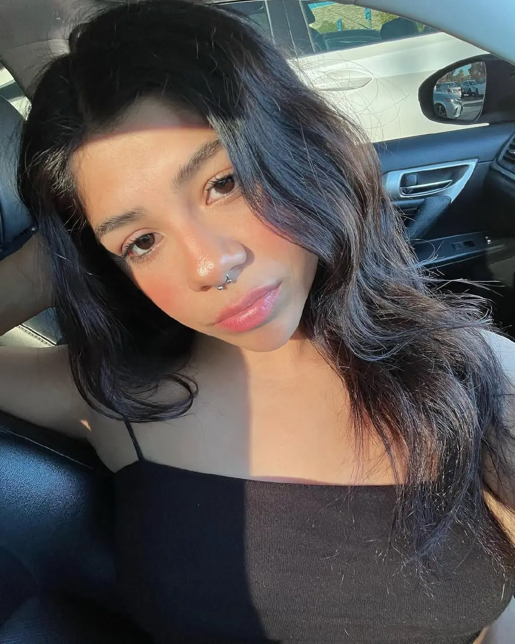 Ivy Tega Wilddivy Hot Selfies & Curvy Poses — 6