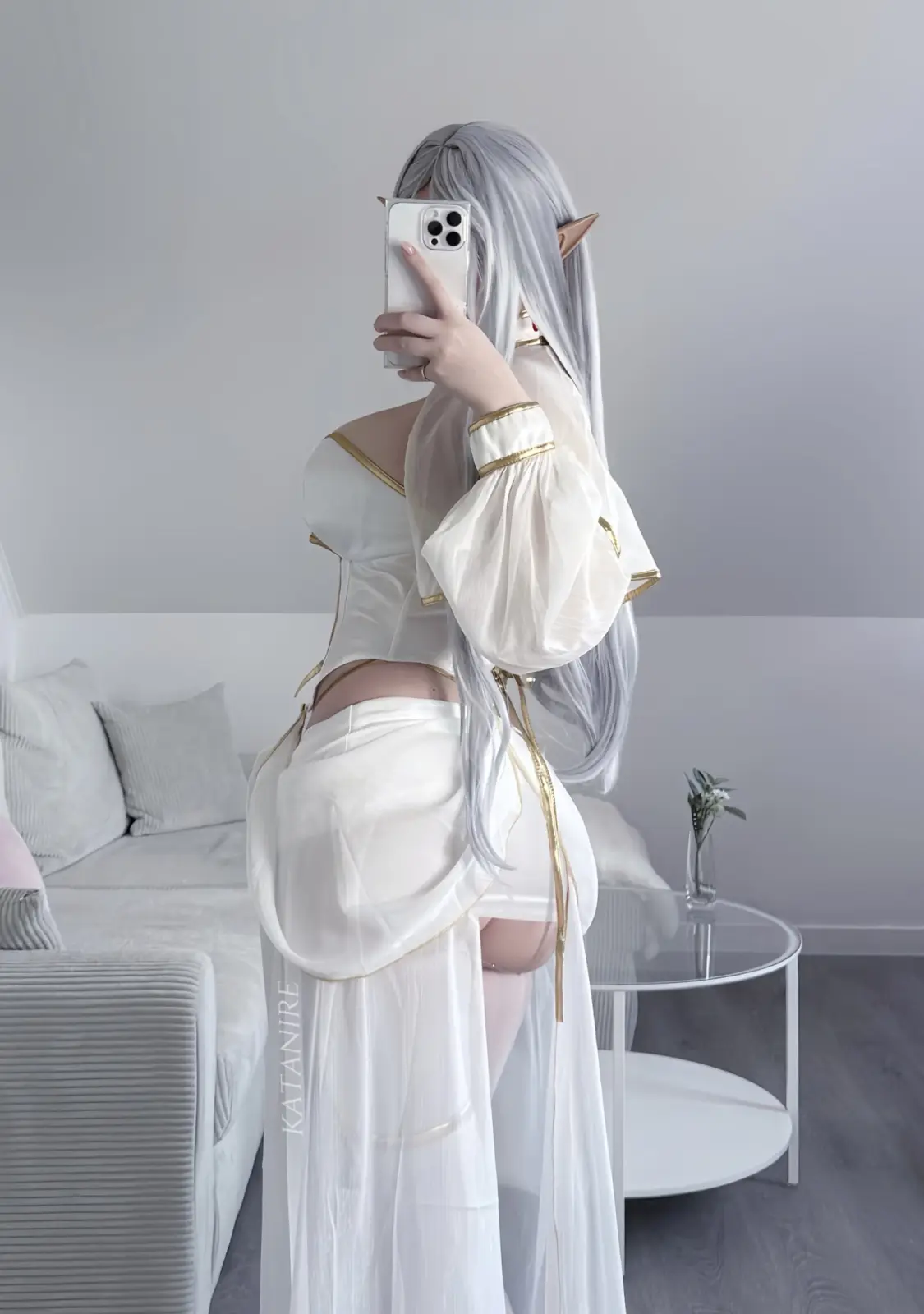 Katanire's Curvy Booty in Lingerie & Cosplay — 6