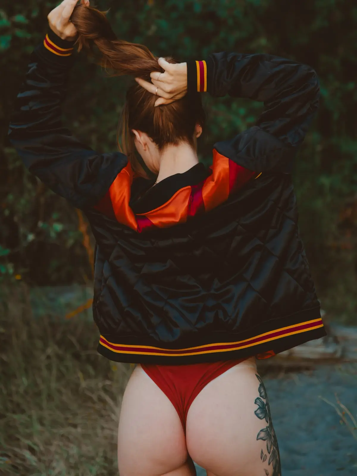 TheIvoryFox Clown Girl Tease & Nudes — 6