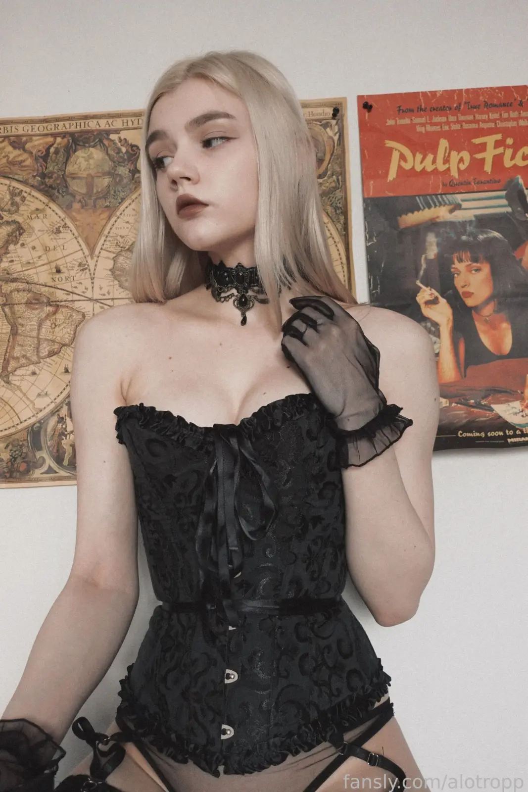 Allotropp Nude Piano & Medical Play Gallery — 3
