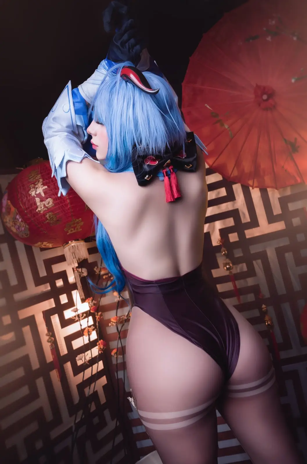 Shiro Blossoms Seductive Cosplay Tease — 5