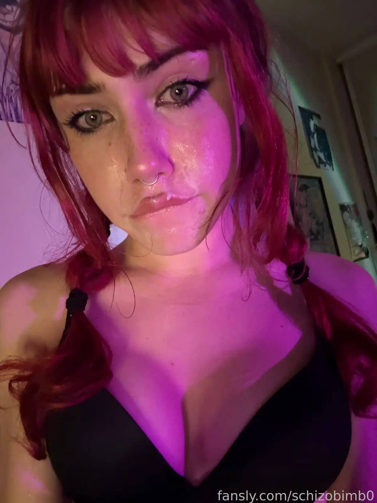 Schizobimb0 Redhead Tease in Fishnets & Lace — 3