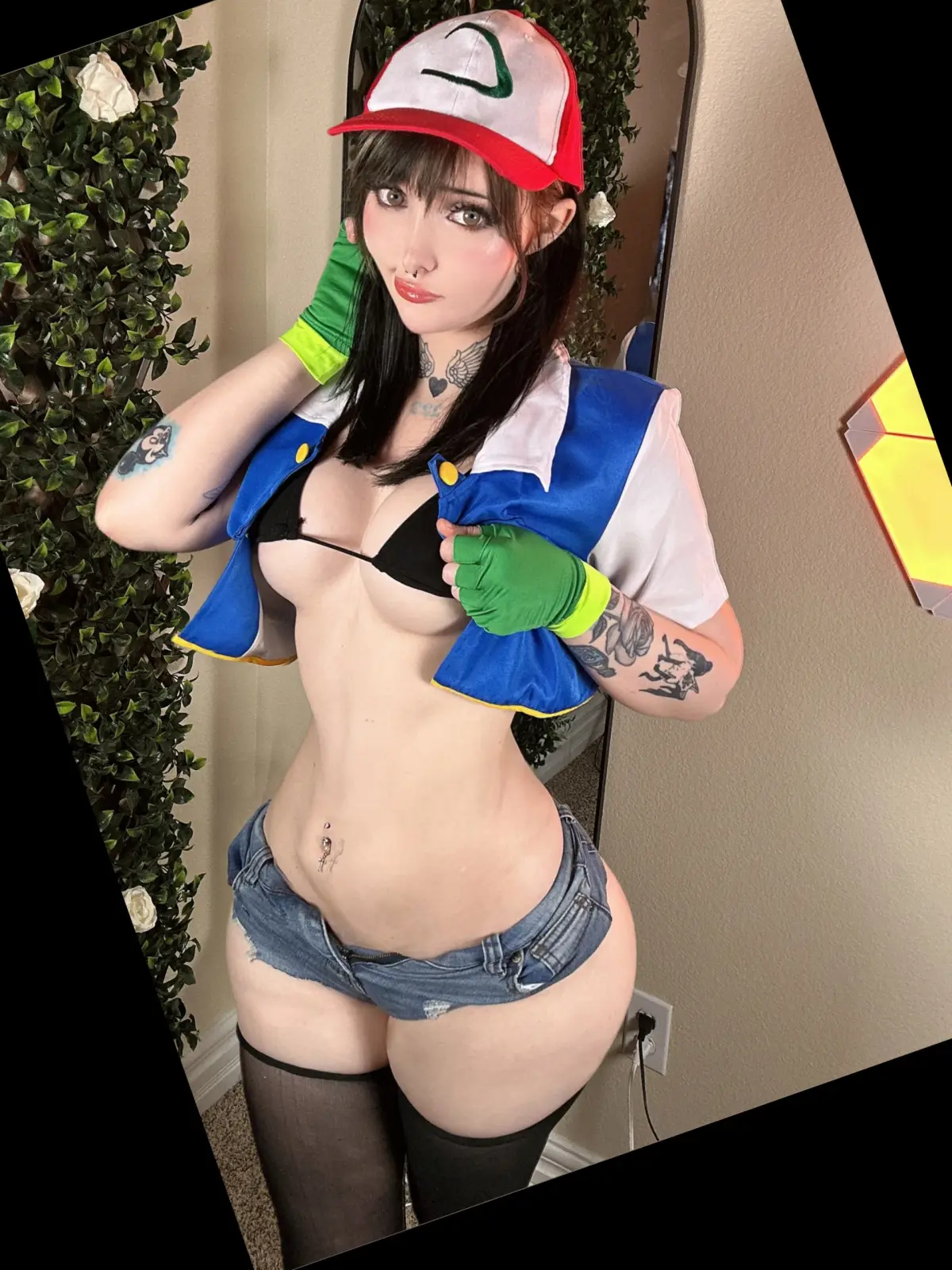 Anie Joy Wet Pool Tease & Cosplay Gallery — 5