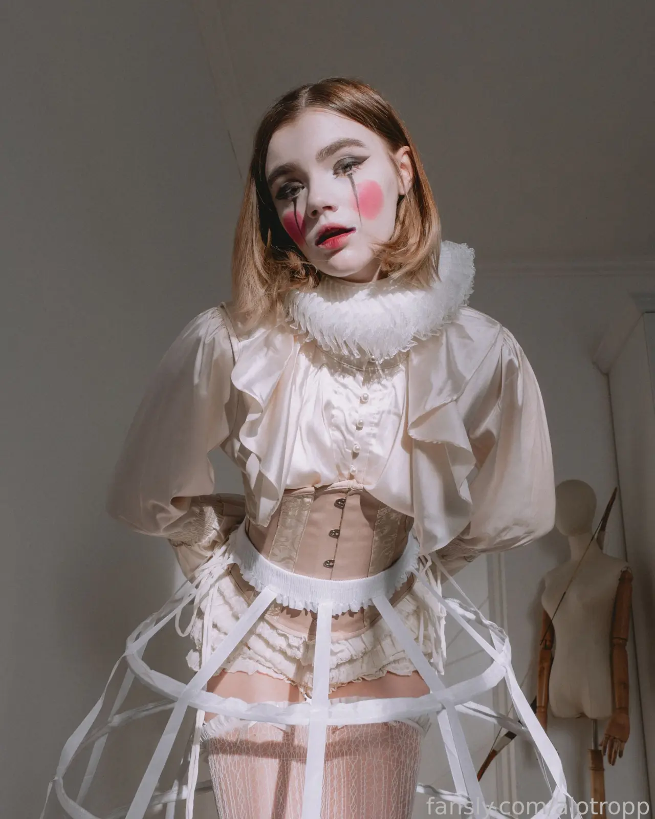 Allotropp Nude Mirror Selfies & Lingerie Tease — 5